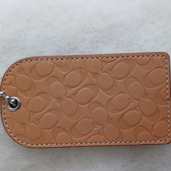 COACH vintage large signature embossed leather luggage tag F92538 - Picture 3 of 9
